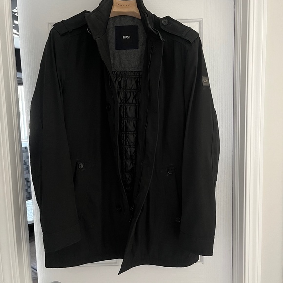 Hugo Boss lined Winter Dress Coat / Trench Coat - Black Polyester - Picture 1 of 6